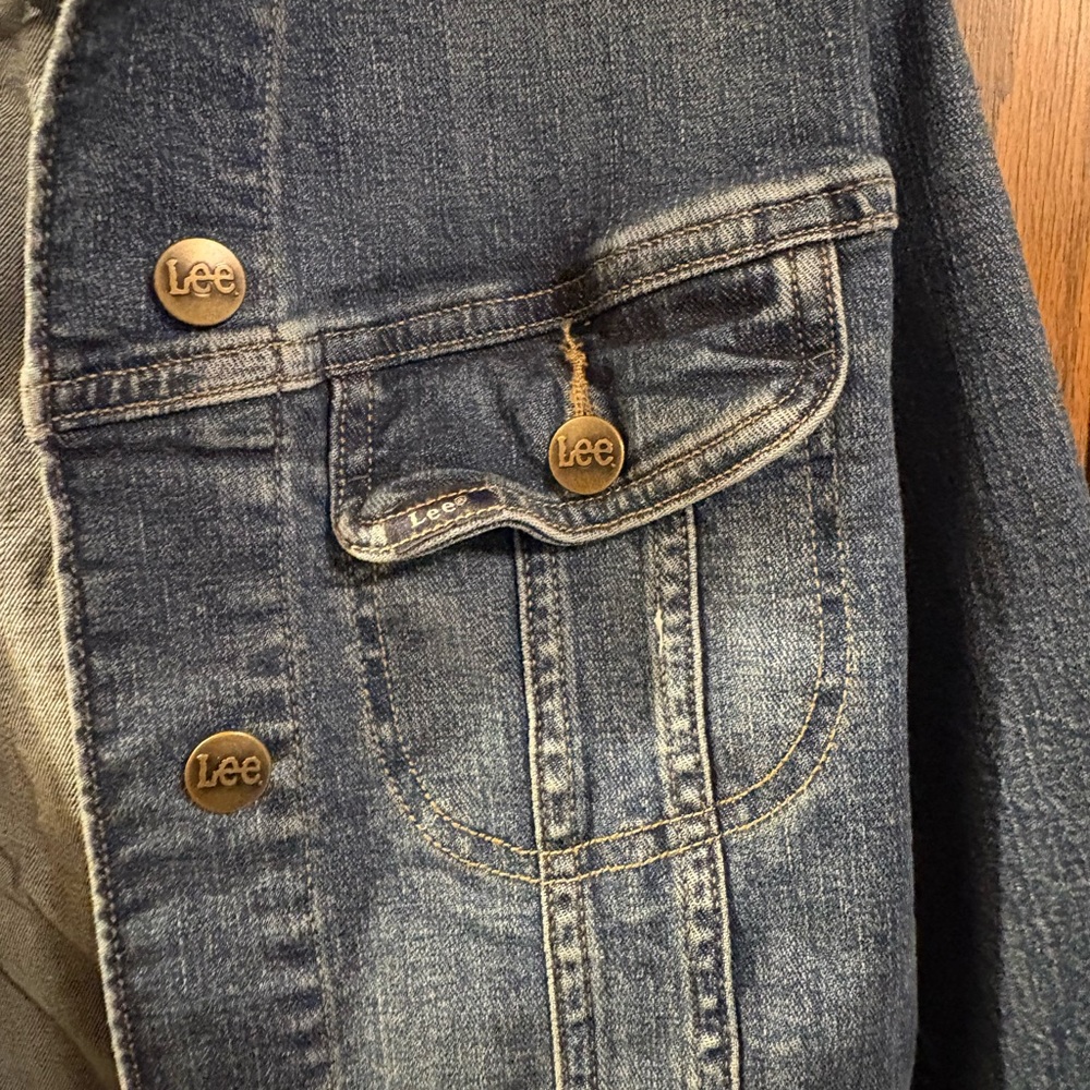 Lee  Light Blue Denim Jacket - Picture 3 of 3